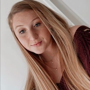 Meet your Posher, Brianna